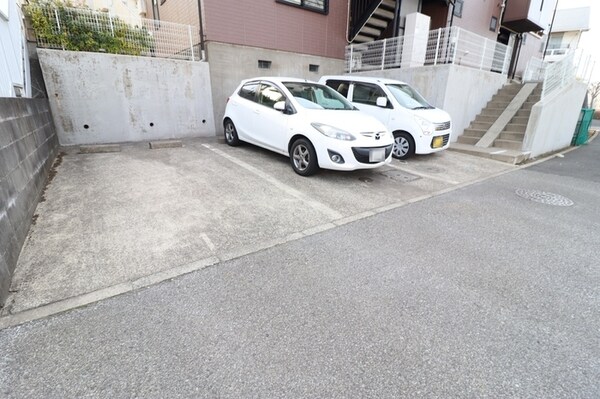 駐車場(お問合せは【タウンハウジング】まで！※現地待合わせ相談可！)