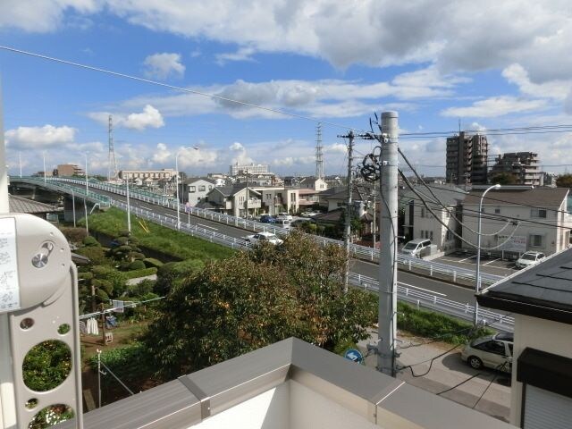 バルコニー(最上階全面棟無し眺望良好)