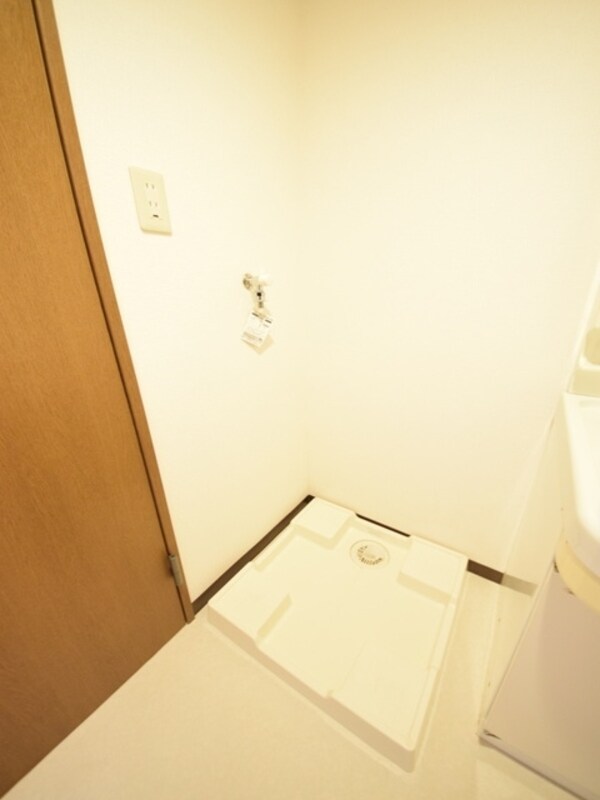 その他(室内洗濯機置き場)