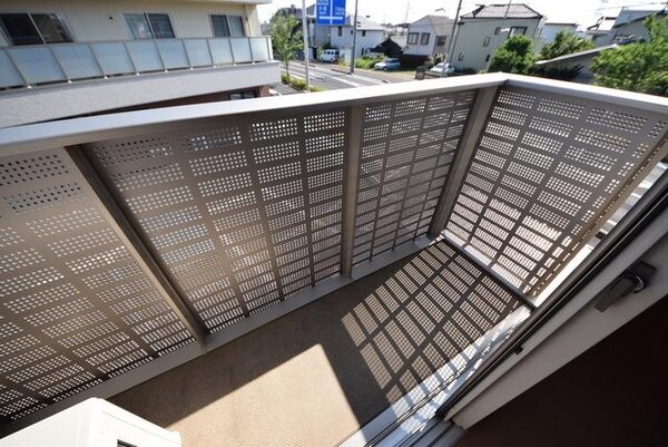 設備(203号室参照写真となります。)