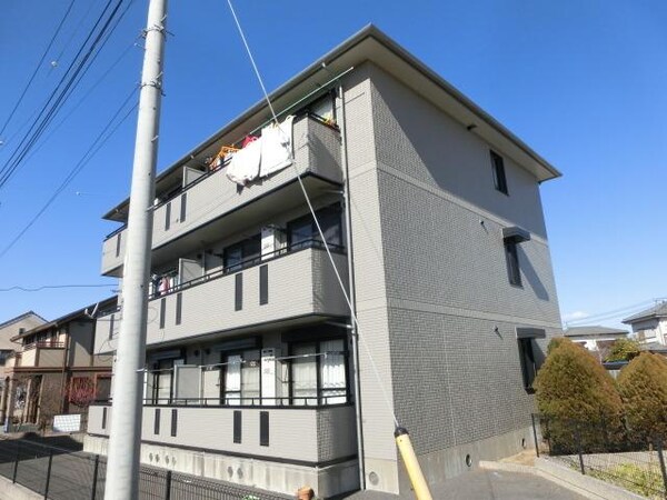 外観(閑静な住宅街です)