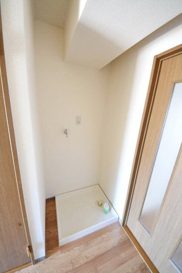 設備(室内洗濯機置き場)