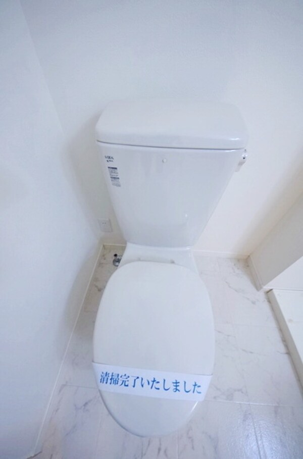 トイレ(綺麗なトイレです)
