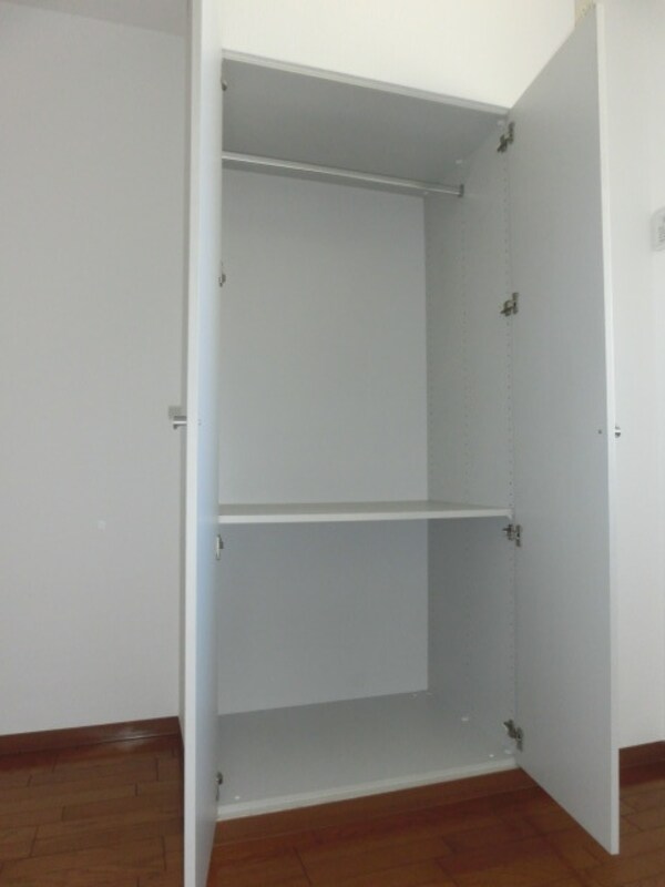 設備(各部屋に収納があります)