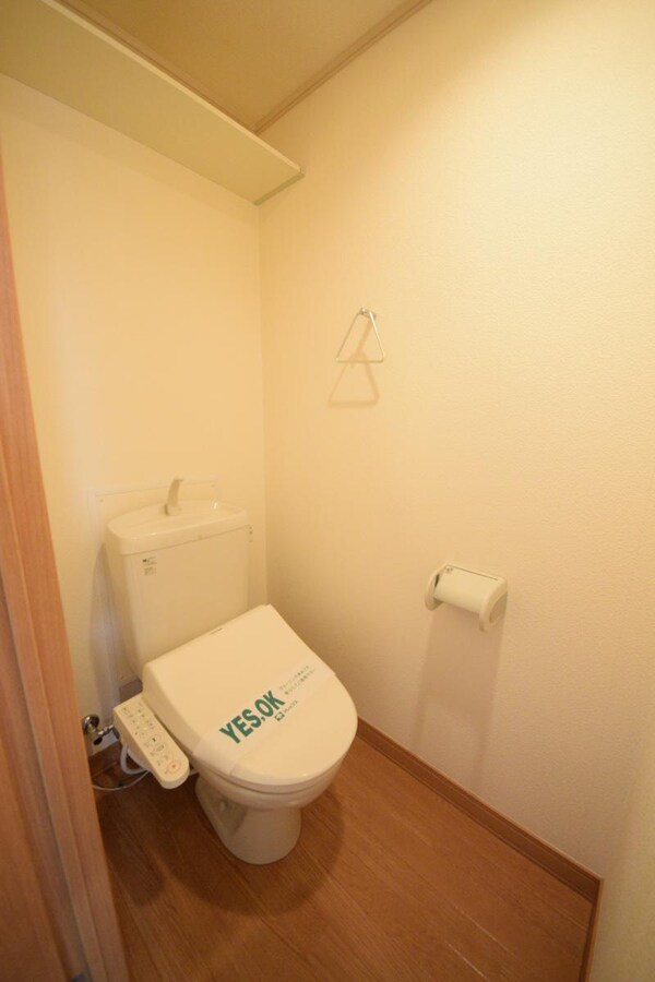 トイレ(トイレ)