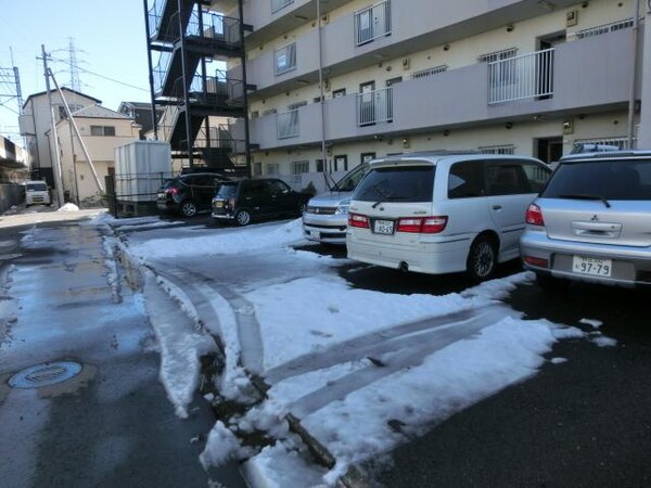 駐車場(駐車場)