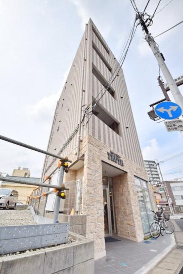 外観(女性限定のマンションです)