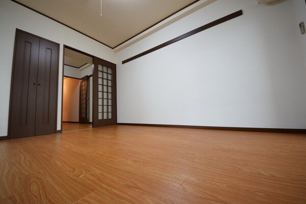 リビング・居室(別角度から見たお部屋です)