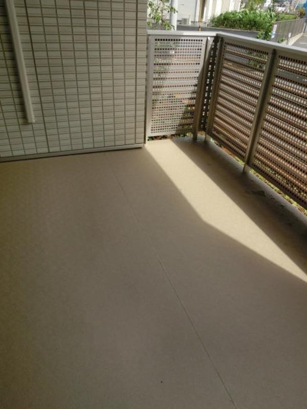 バルコニー(※別号室参考写真です)