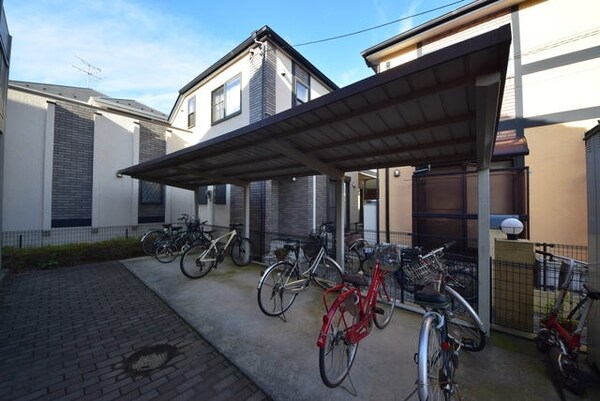 共有部分(自転車置き場)