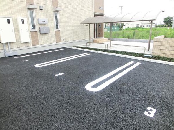 駐車場(敷地内駐車場)