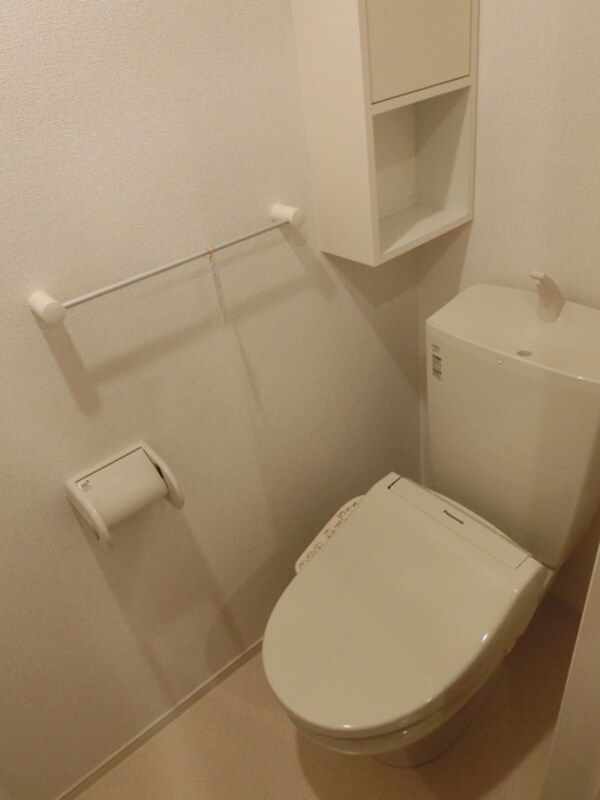 トイレ(ウォシュレット完備です)