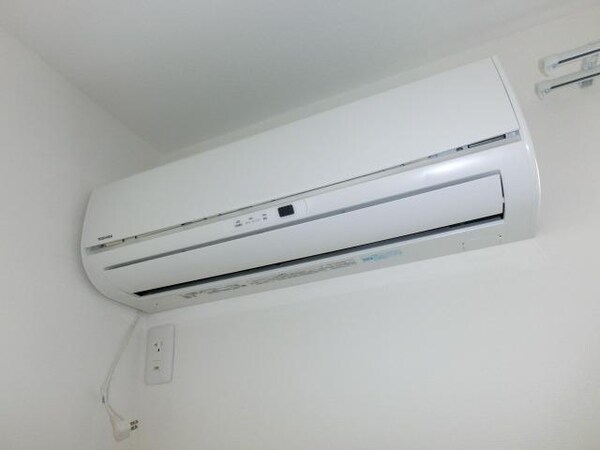 設備(エアコン完備)