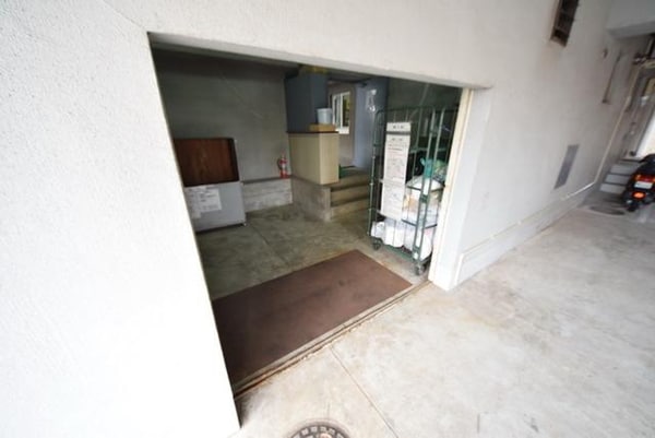 共有部分(敷地内ゴミ置き場)
