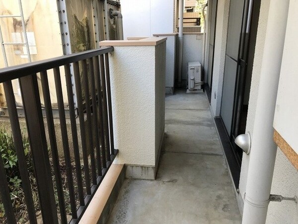バルコニー(※別号室参考写真です)