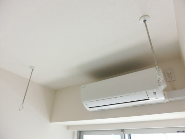 設備(室内干し器具があるので、雨の日の洗濯で大活躍)