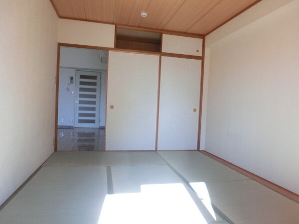 その他室内・内装(収納付の和室です)