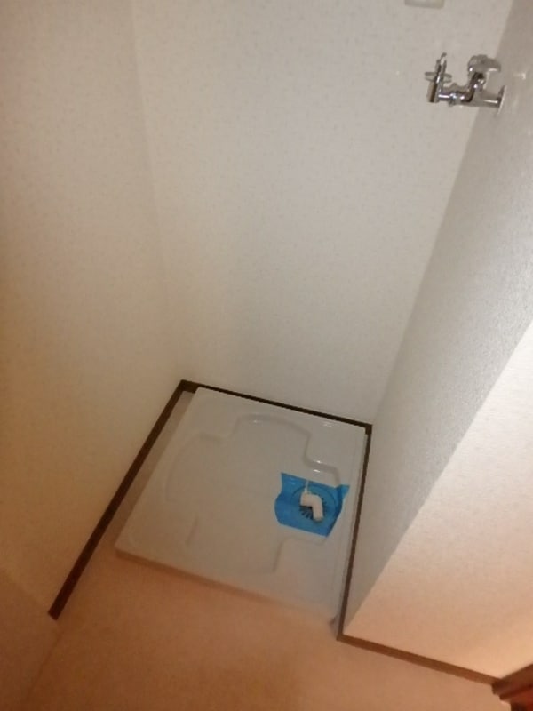 設備(室内洗濯機置き場)