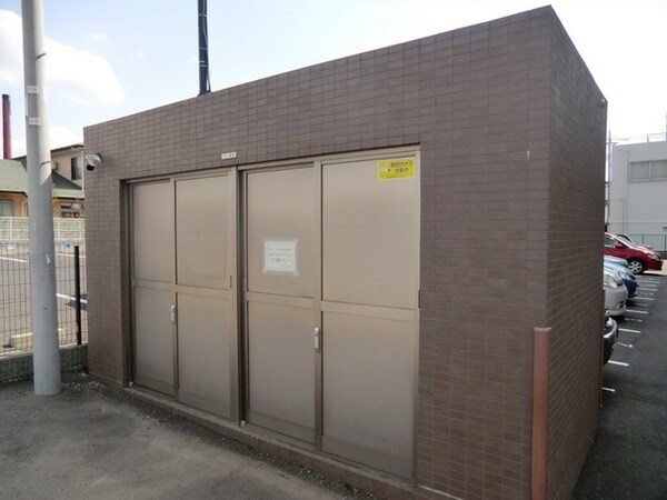 共有部分(ゴミ収集所)