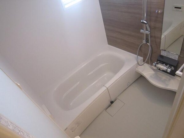 バス／シャワールーム等(追い炊き・浴室乾燥)