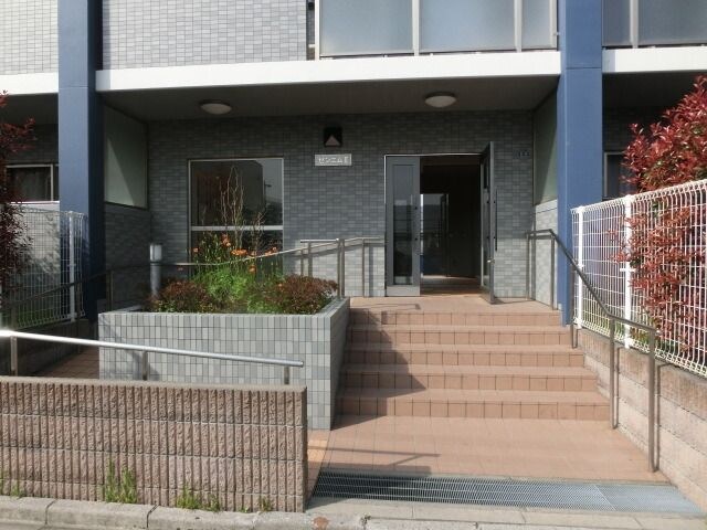 物件内観写真15　(オシャレな外観です)