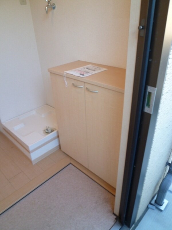 玄関(シューズボックス)