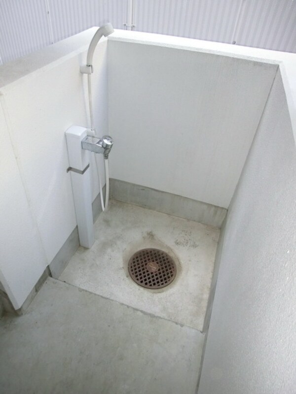 共有部分(ペット足洗い場)