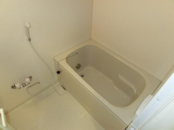 バス／シャワールーム等(追い焚き機能完備浴室)