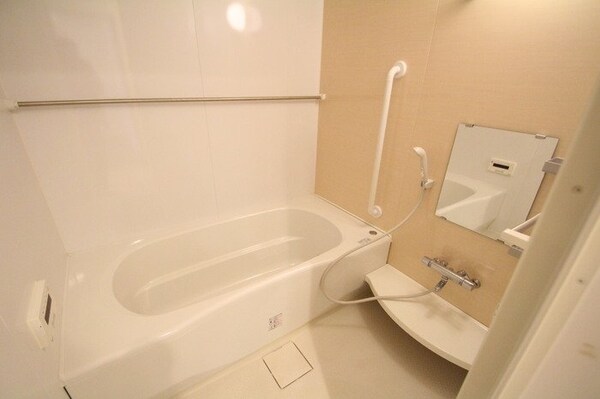 バス／シャワールーム等(バス／シャワールーム等)