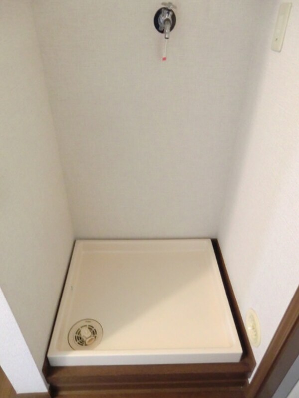 設備(洗濯機置き場)