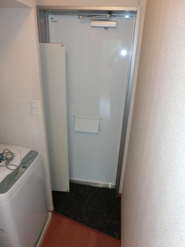 玄関(シューズボックス付きの玄関です)