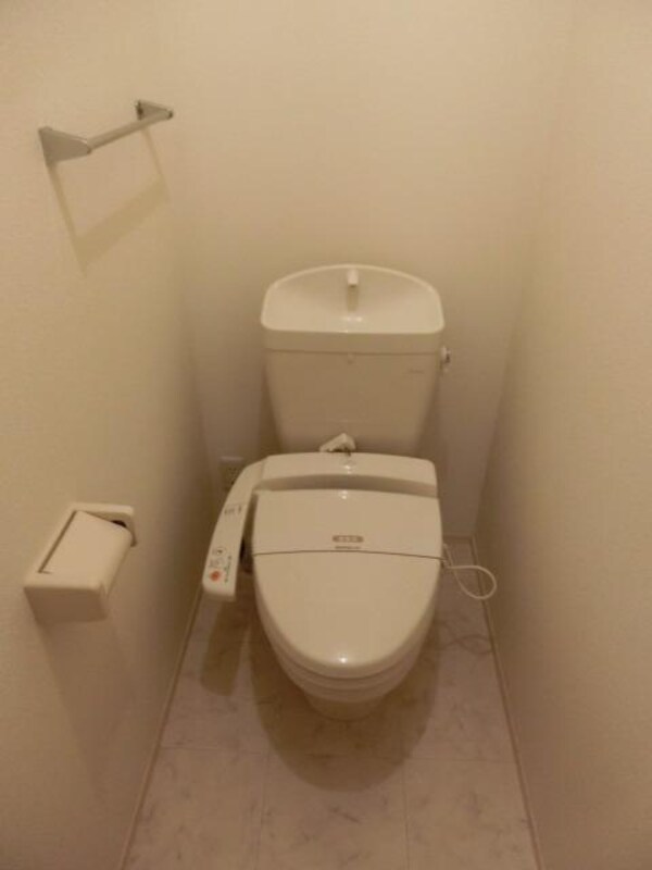 トイレ(ウォシュレット付きトイレ)