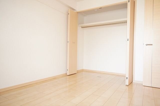 物件内観写真8　(※別号室参考写真です)