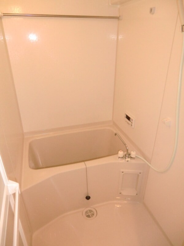 バス／シャワールーム等(浴室乾燥機付き)