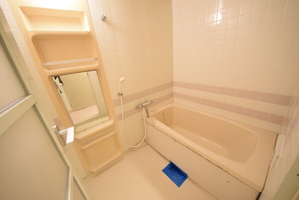 バス／シャワールーム等