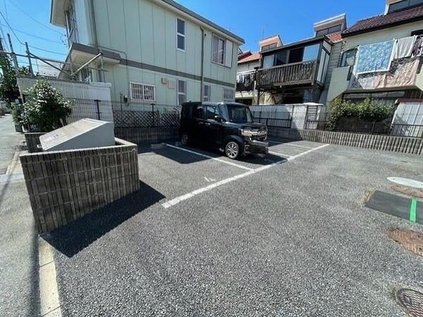 駐車場(駐車場)