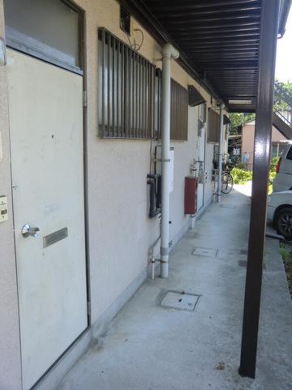 エントランス(お部屋への入口です)