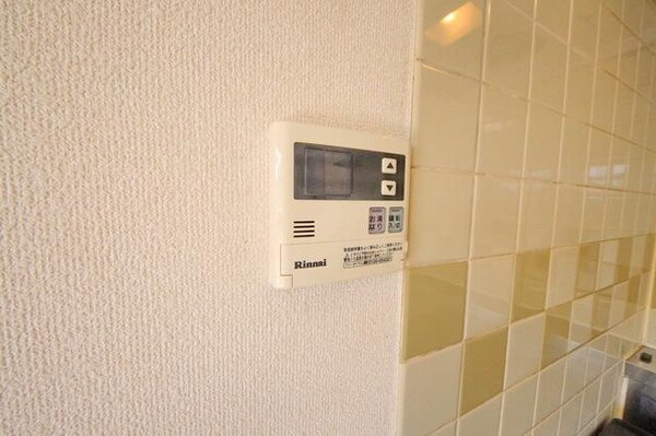設備(給湯機)