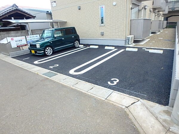 駐車場(敷地内駐車場)
