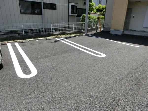 駐車場(敷地内駐車場)