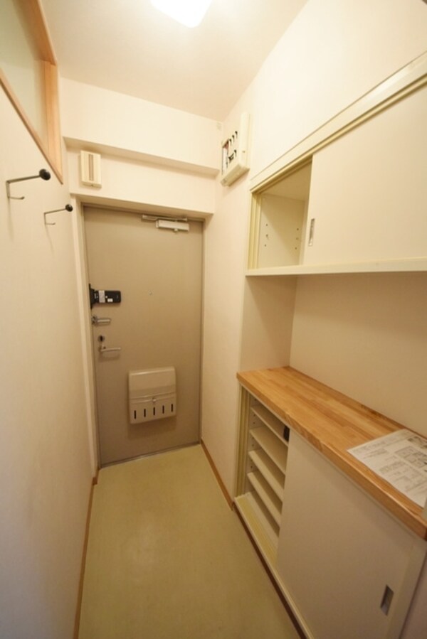 設備(電子キータイプの玄関)