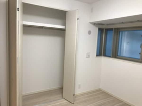 収納(同建物別部屋写真です)