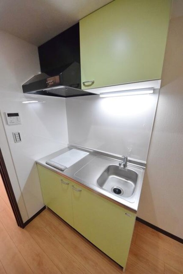 キッチン(ＩＨ２口システムキッチン)