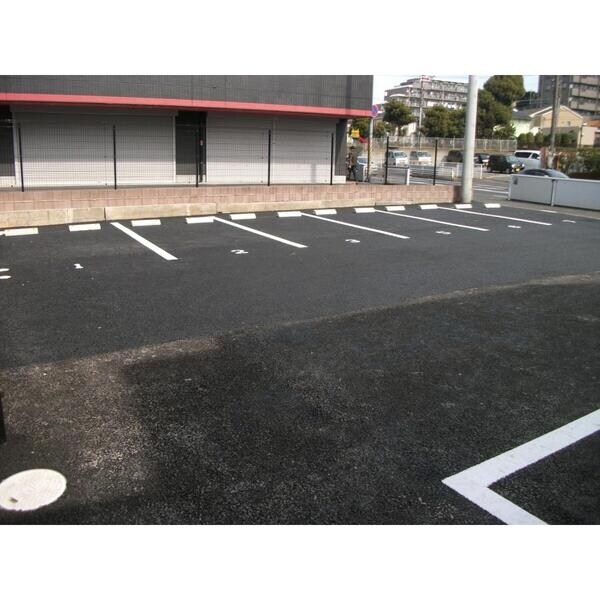 駐車場(駐車場)