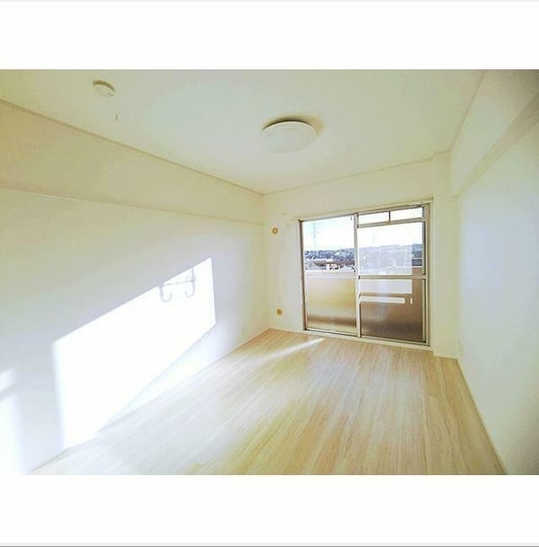 リビング・居室(※同建物　別タイプ間取り設備施工例　現況優先)