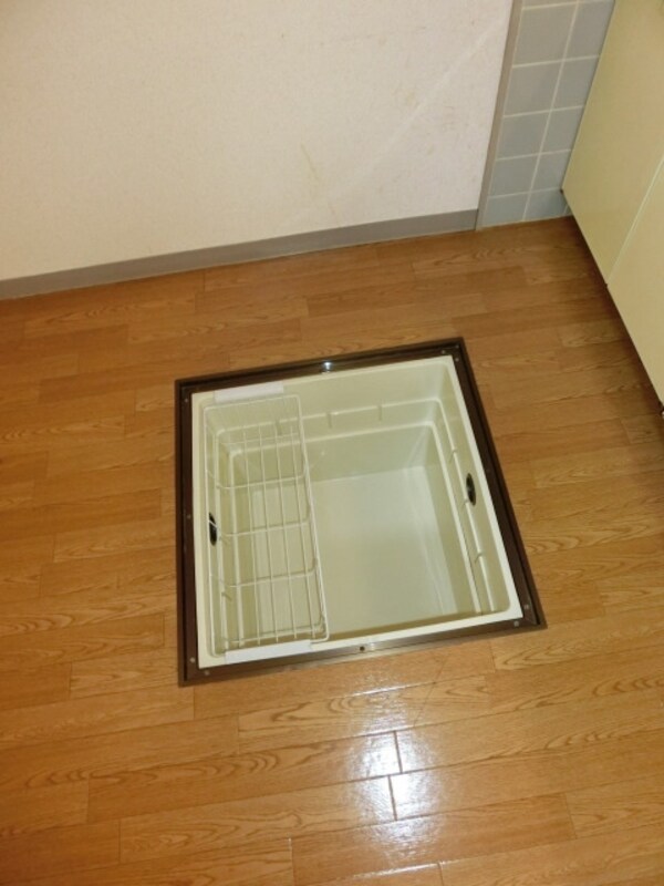 その他(床下収納もございます)