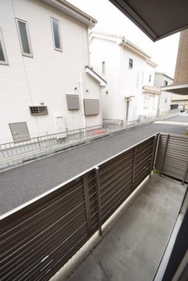 バルコニー(※別号室参考写真です)