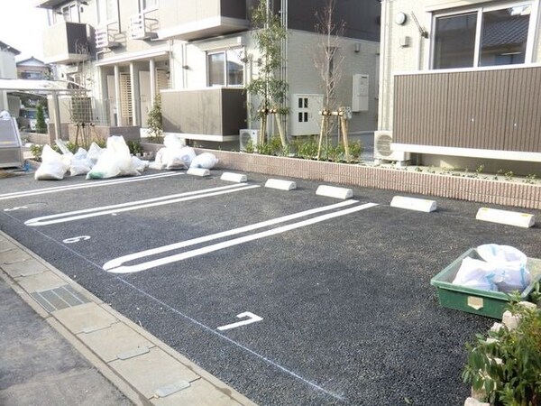 駐車場(敷地内駐車場あり)