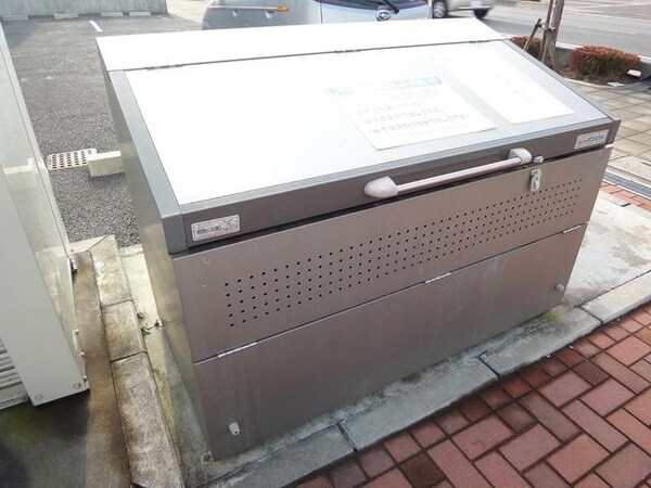 共有部分(ダストボックス)