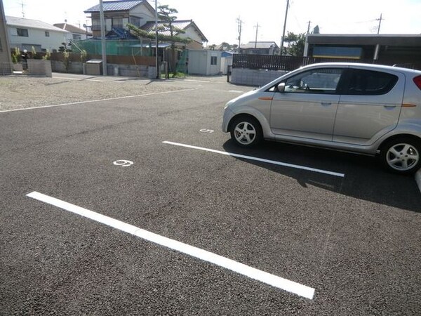 駐車場(駐車場)